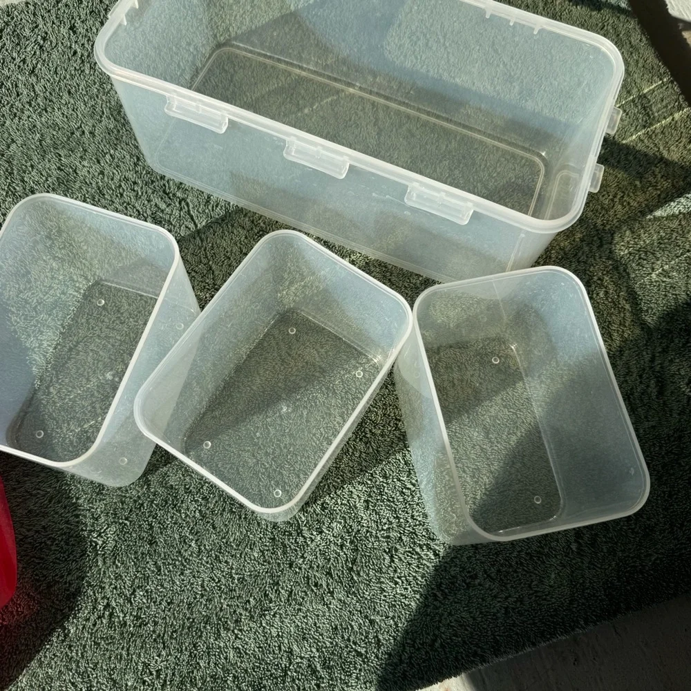 Lock & Lock Red Trio Storage Container - Picture 5 of 7